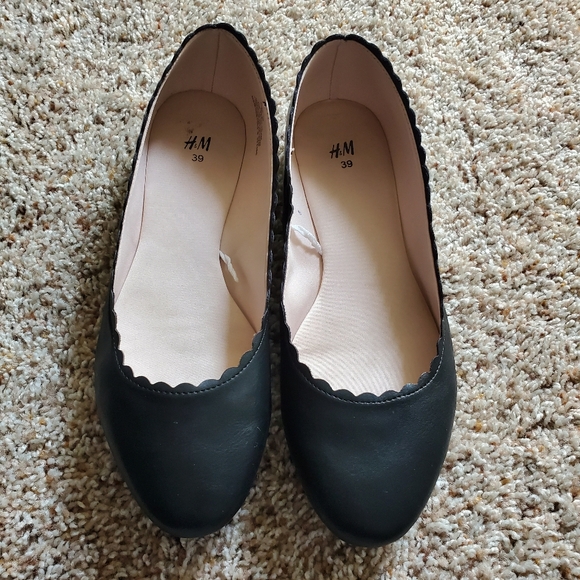 New Black size 8 H&M Scalloped Flats - Picture 5 of 8